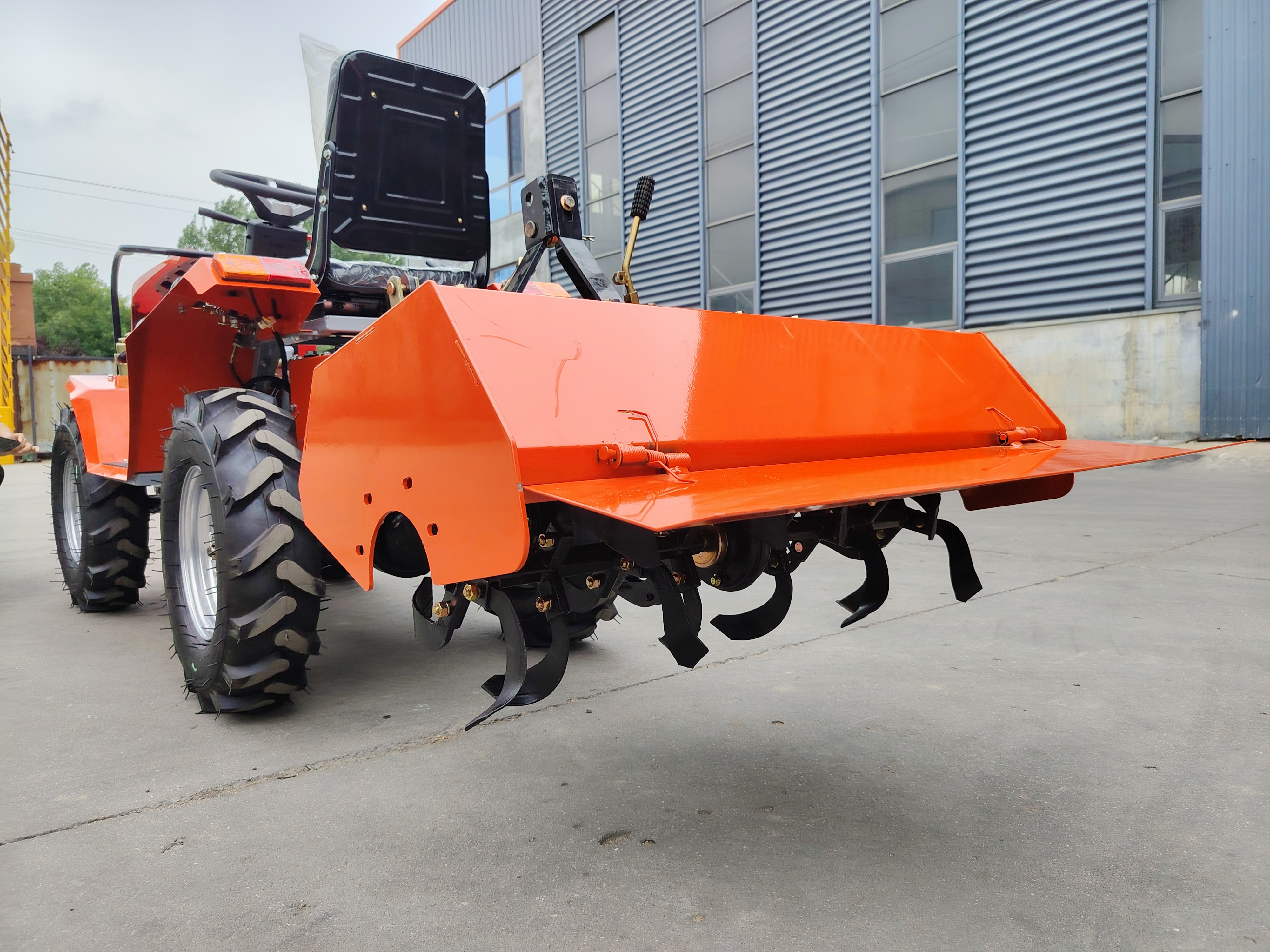 All Terrain Wheeled Agricultur - Tractor Implement reseña y precio